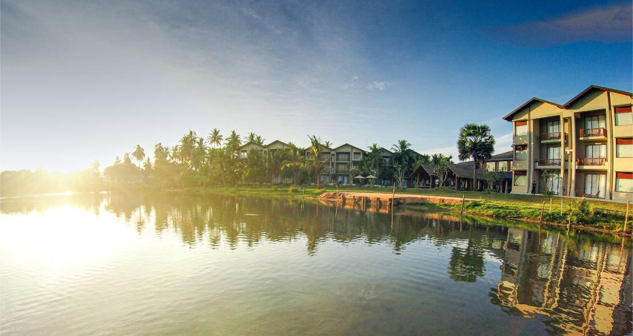 Amaranthe Bay Resort & Spa Trincomalee Exterior photo